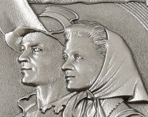 Legendární československá stokoruna na medaili zušlechtěné ryzím stříbrem