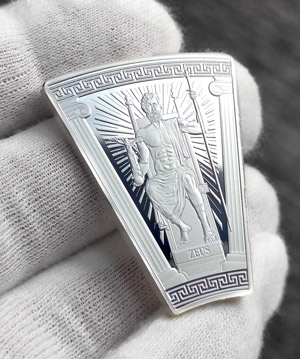 Zeus - vládce nebes a řecké mytologie na minci z ryzího stříbra