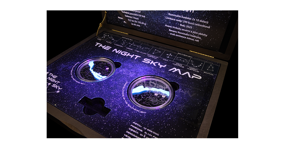 Hvězdná noční obloha - set stříbrných mincí s UV tiskem a zirkony