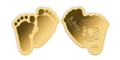 Mince z ryzího zlata ve tvaru dětských nožiček