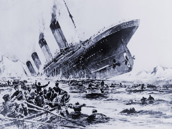 Potápějící se Titanic Potápějící se Titanic