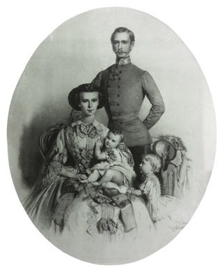 Alžběta s Františkem Josefem I. a rodinou