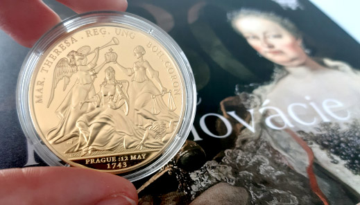 Medaile Marie Terezie zušlechtěná ryzím zlatem